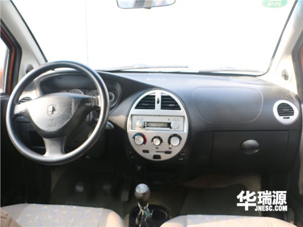 务实亲民两厢经济车，长安奔奔，用仔细，车子的状况好